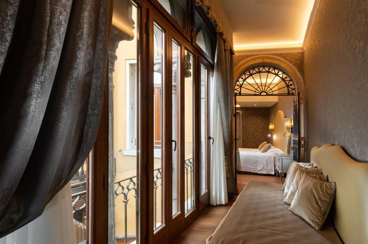 Image 1 of Hotel Canaletto
