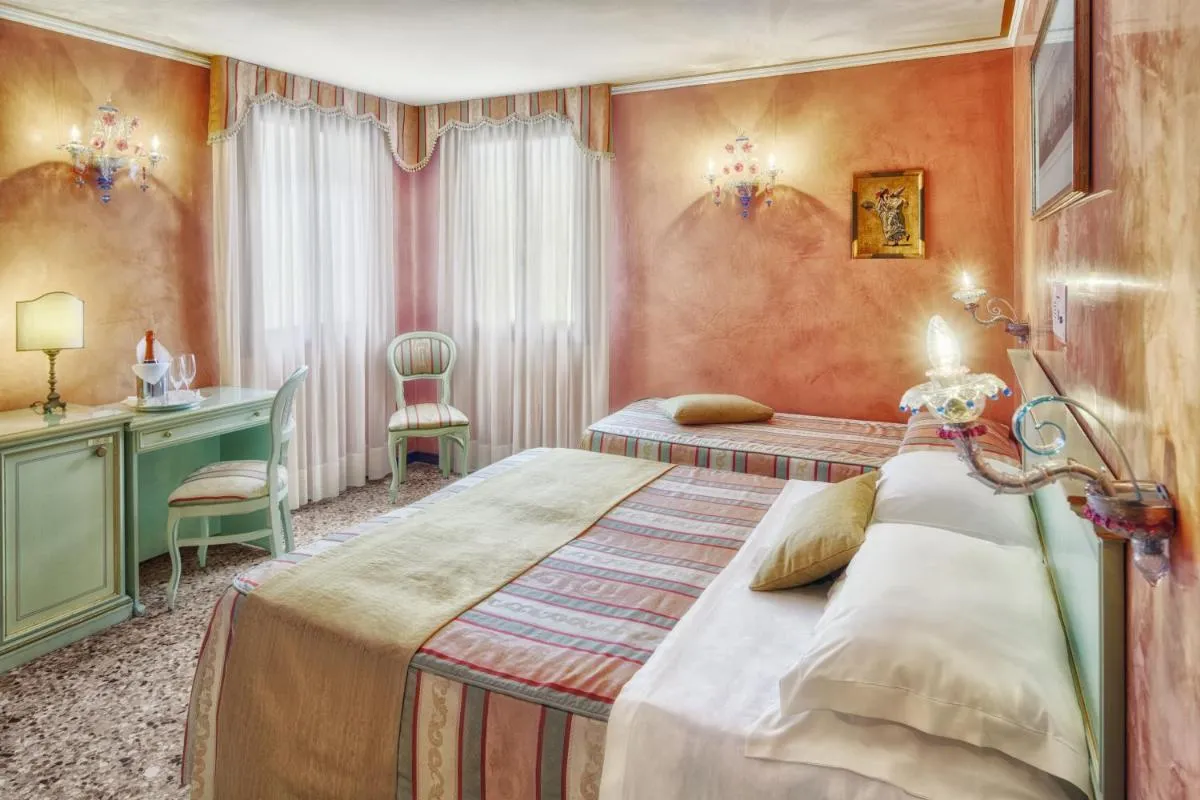 Image 1 of Hotel Firenze