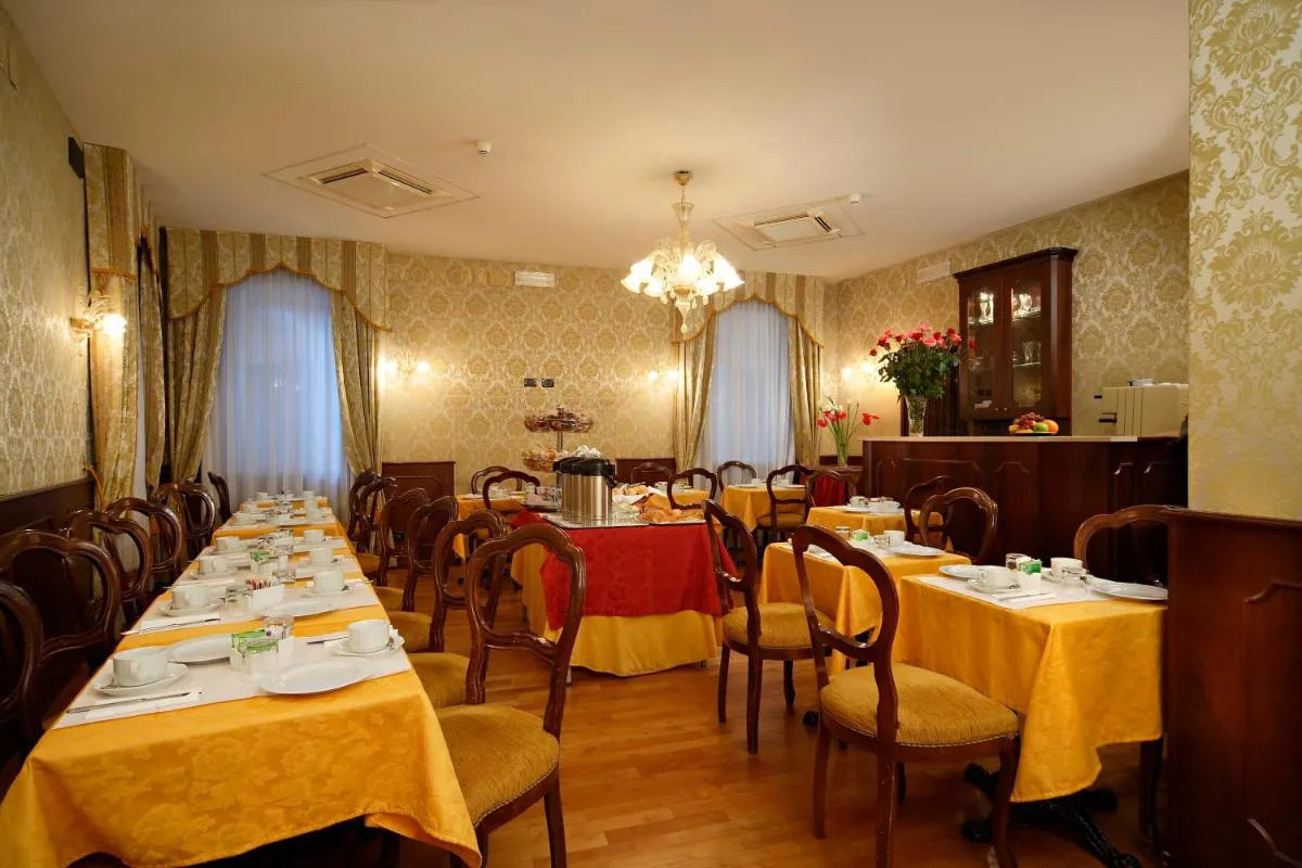 Image 3 of Hotel Gorizia a La Valigia