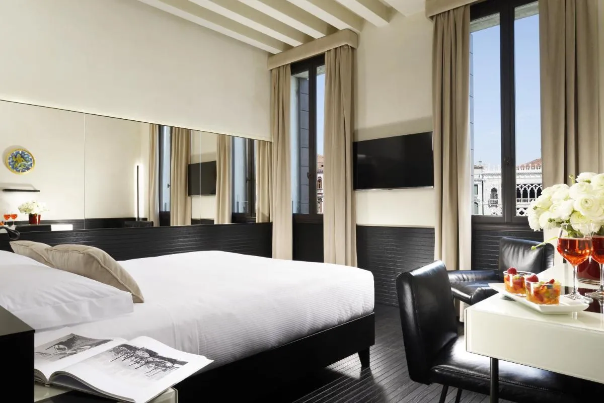 Image 4 of Hotel L’Orologio Venezia – WTB Hotels