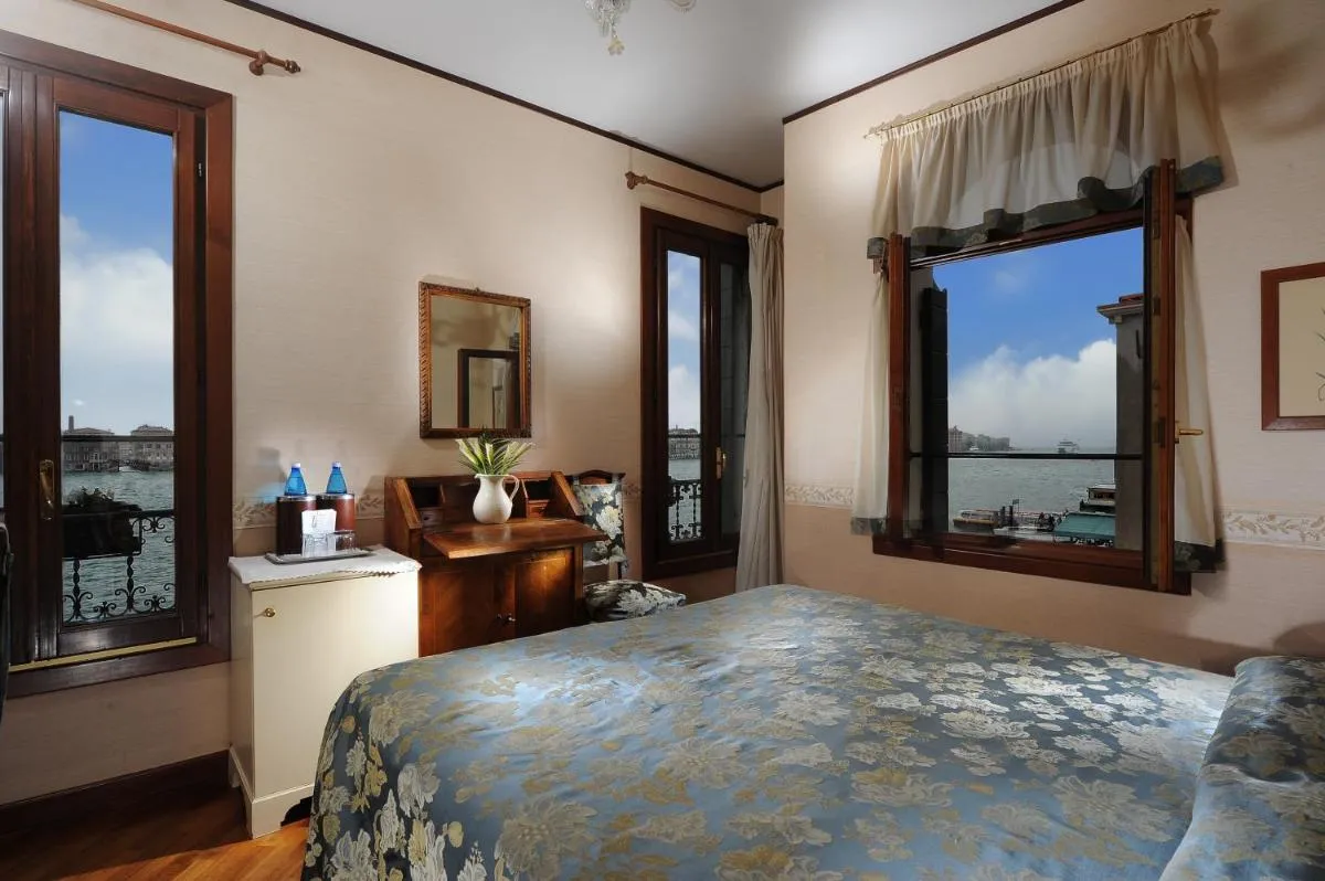 Image 1 of Hotel La Calcina
