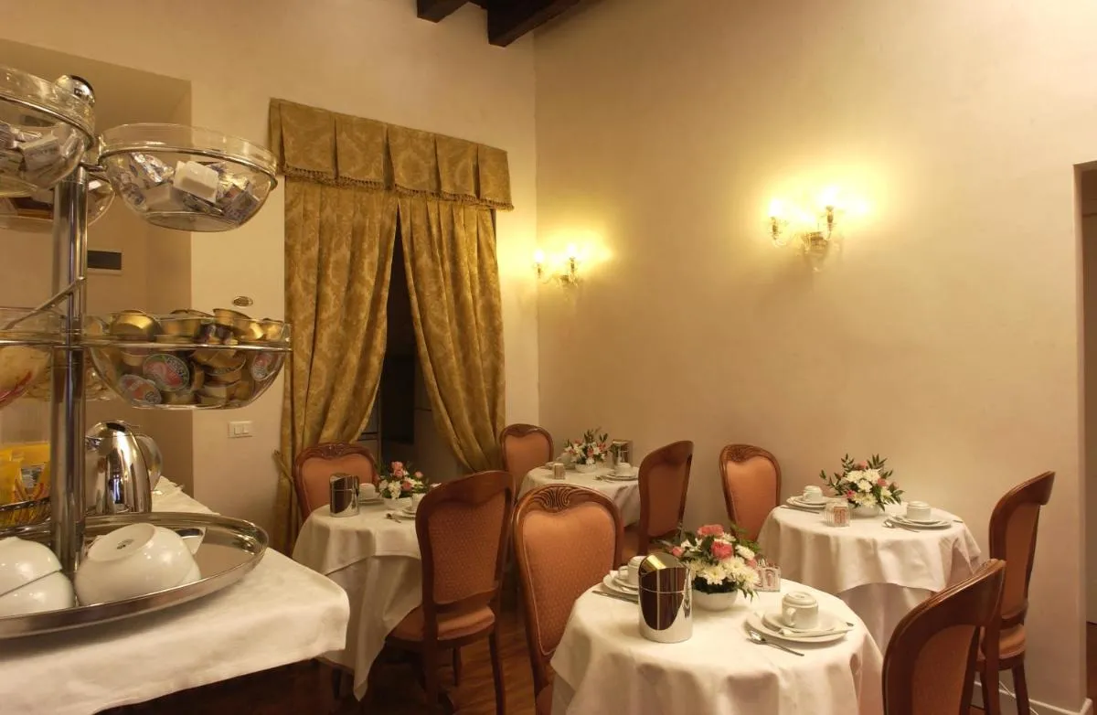 Image 6 of Hotel Locanda Canal
