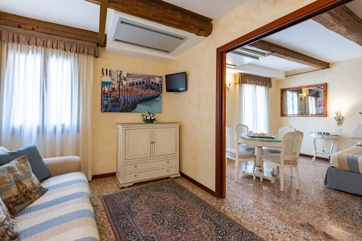 Image 4 of Hotel Mercurio
