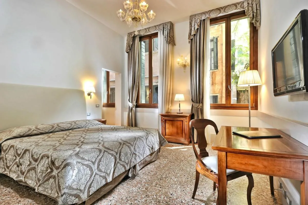 Image 6 of Hotel Palazzo Vitturi
