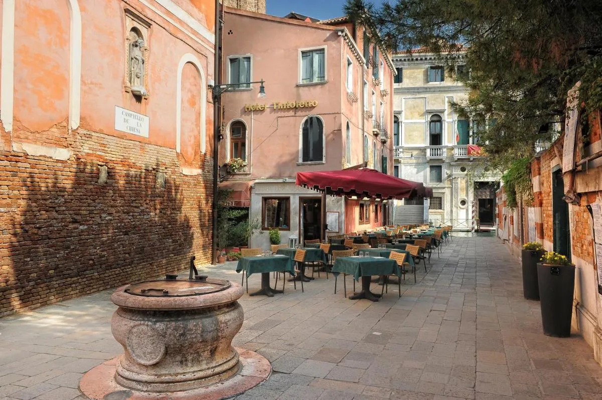 Image 5 of Hotel Tintoretto