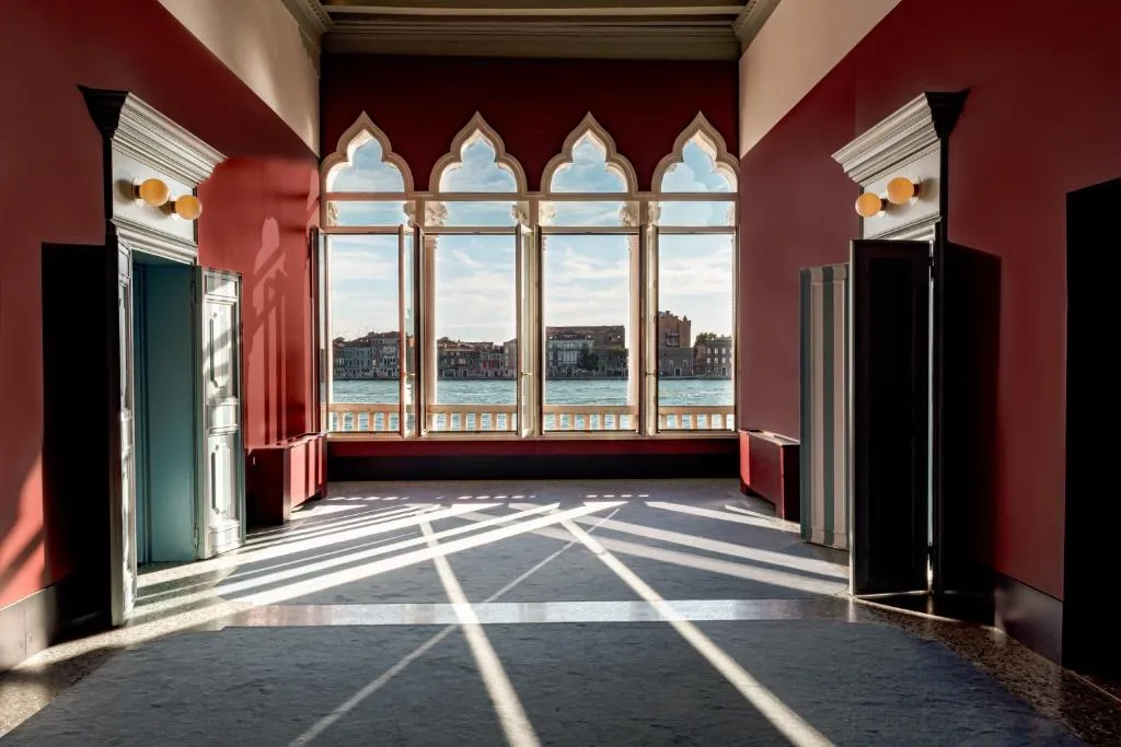 Image of Il Palazzo Experimental