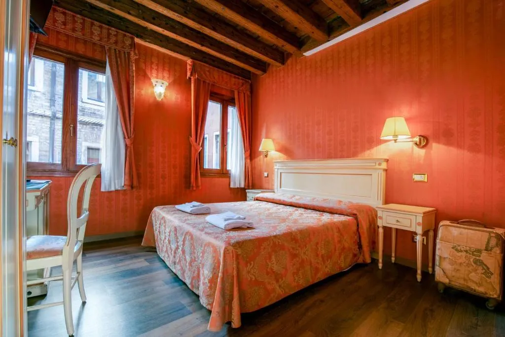 Image of Lanterna Di Marco Polo