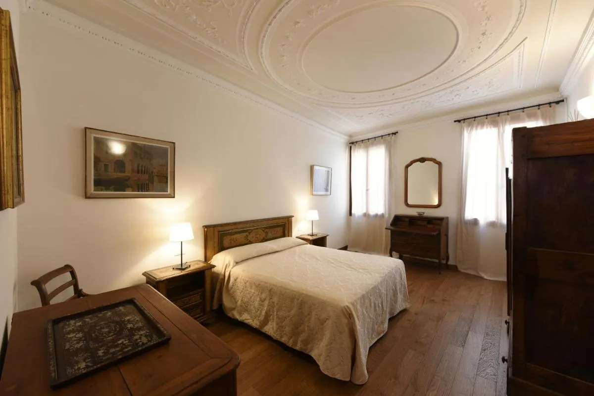 Image 1 of Le Due Corone Bed & Breakfast