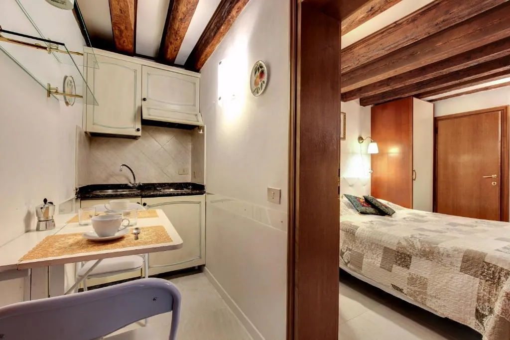 Image of Leo APARTMENT LOC-03081