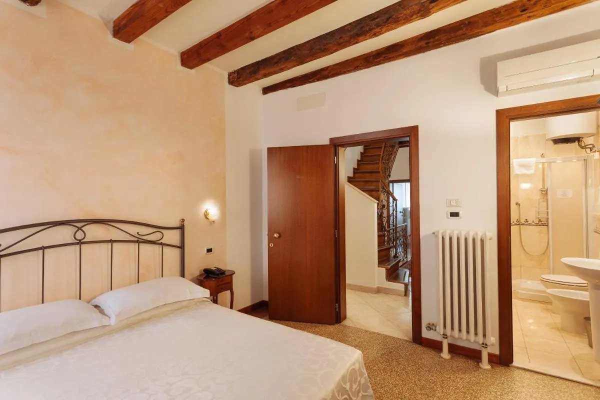 Image 1 of Locanda Art Deco