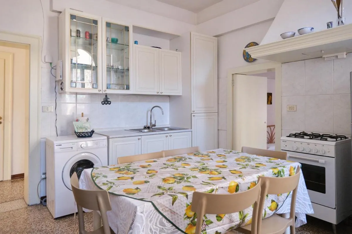 Image 3 of Lustraferi Apartment