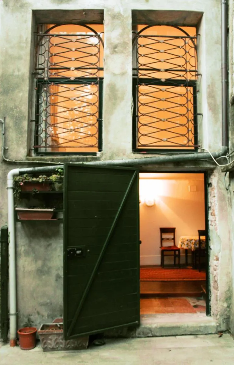 Image 3 of Mimi’s studios