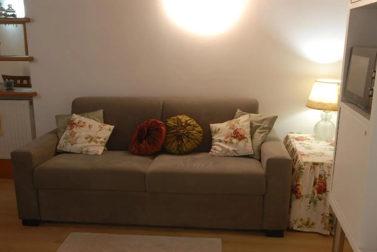 Image 6 of Ninette Home