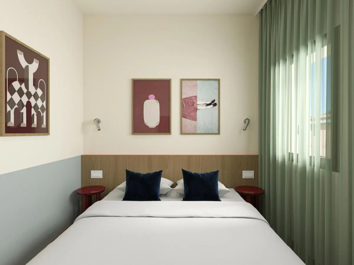 Image 1 of Numa Venice Forcola
