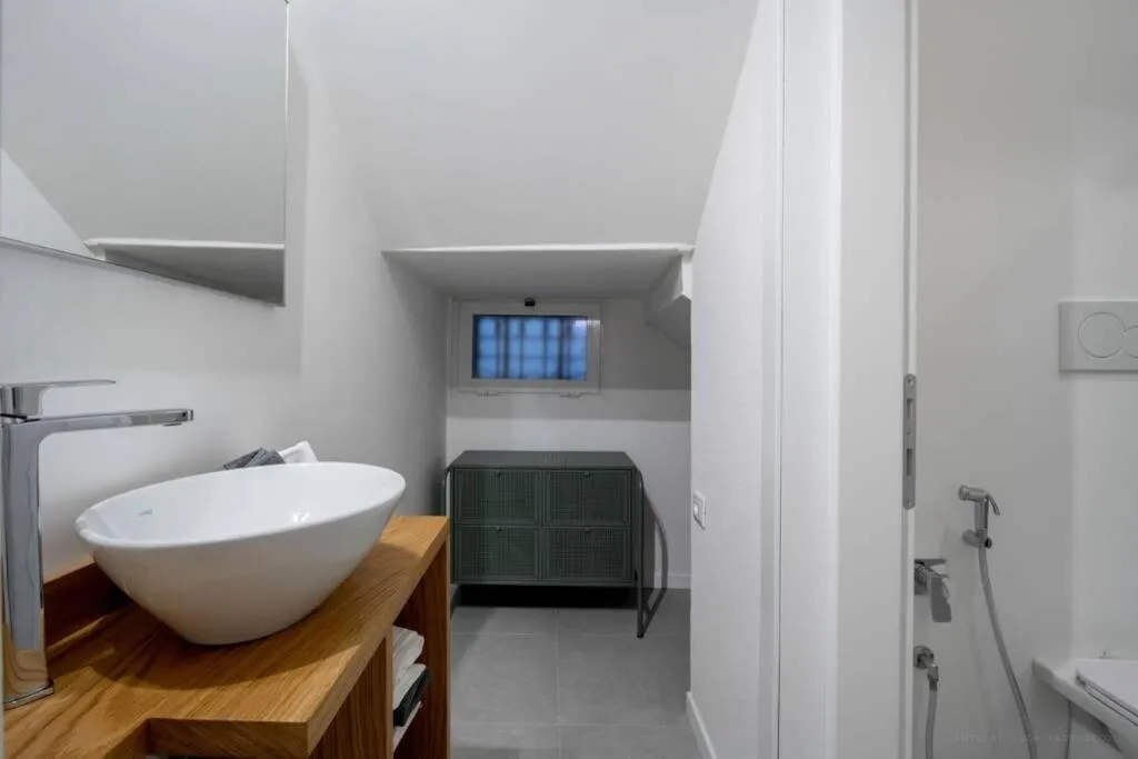 Image 2 of Ormesini Courtyard Apartment