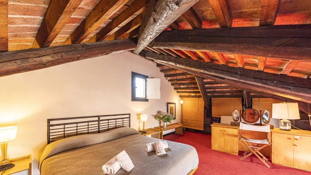 Image of Penthouse Accademia