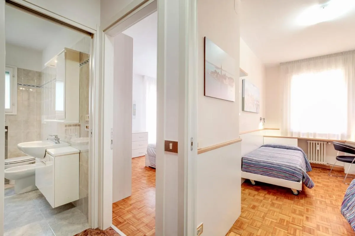 Image 2 of Priuli Apartment