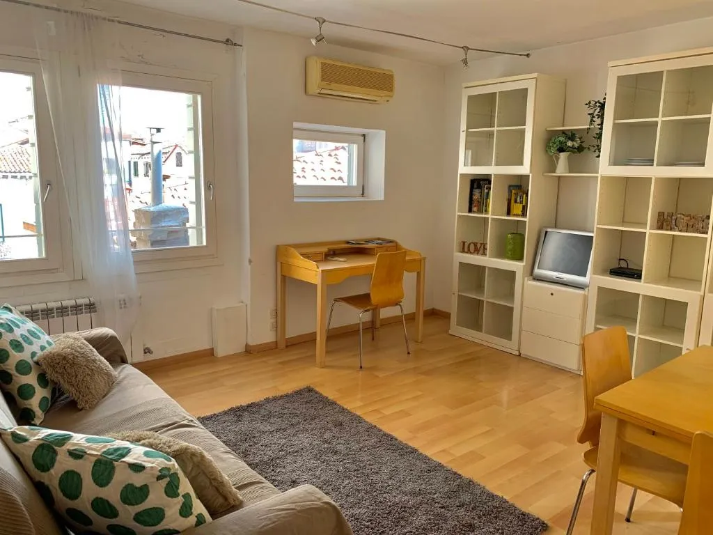 Image of REGINA – ROMANTIC STUDIO near RIALTO
