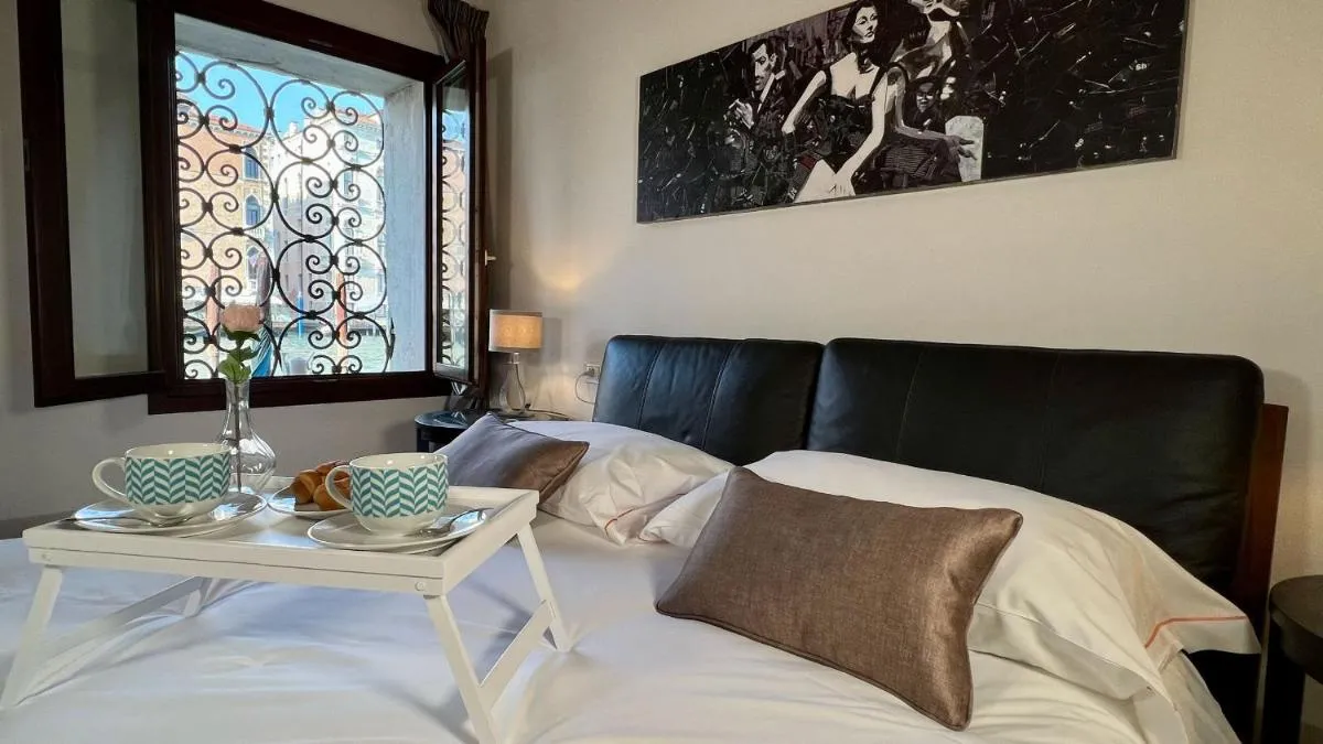 Image 6 of Residence Romantic Grand Canal