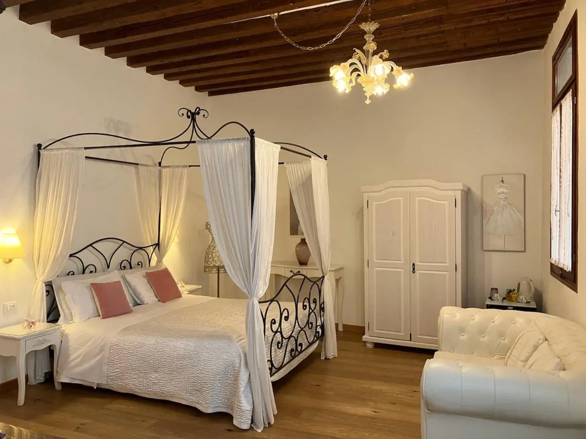 Image 1 of Residenza Corte Antica B&B
