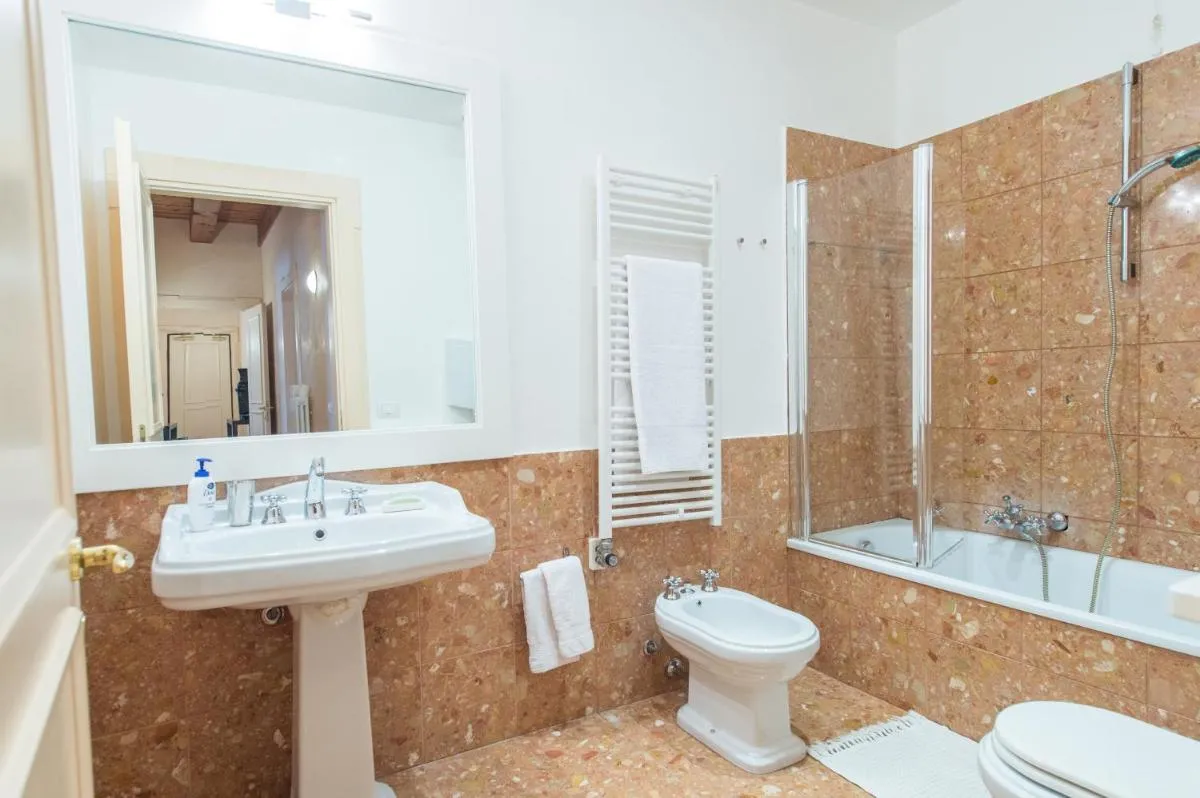 Image 2 of Residenza Giudecca Molino Stucky