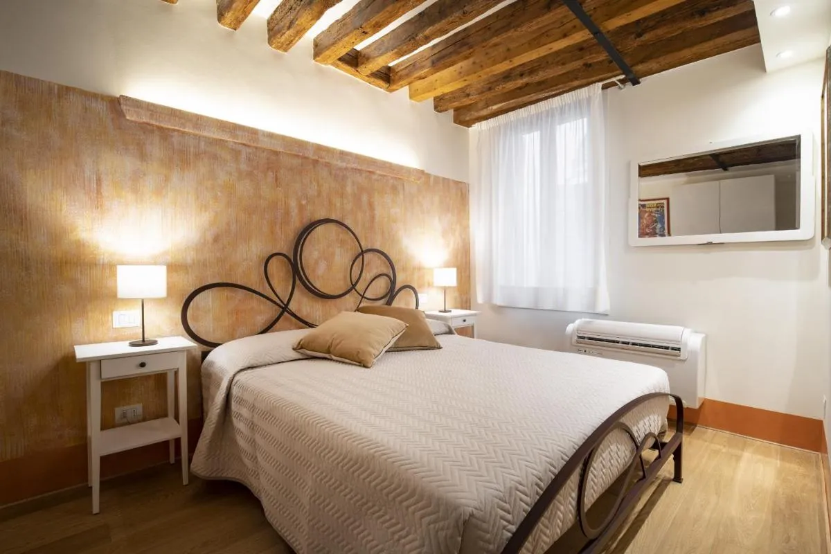 Image 6 of Rialto Sant’Aponal Prestige by Wonderful Italy