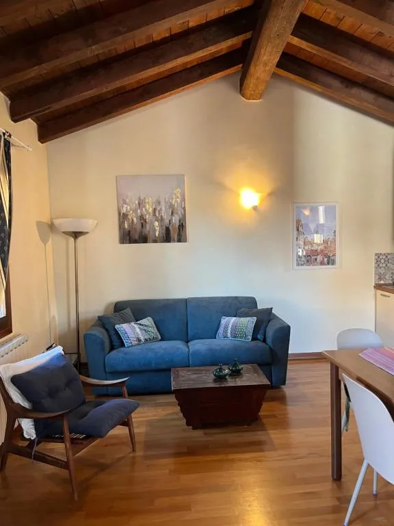 Image of Romantic Rialto Apartment