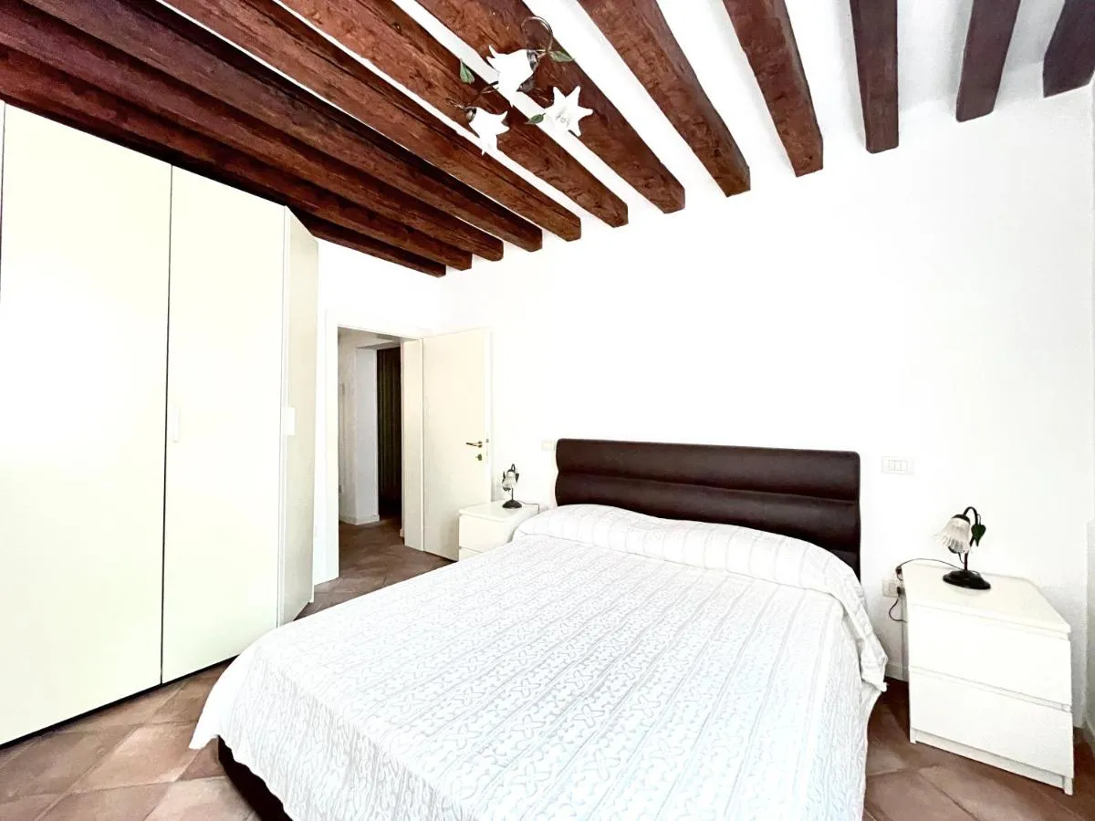 Image 6 of Rossini Apartment