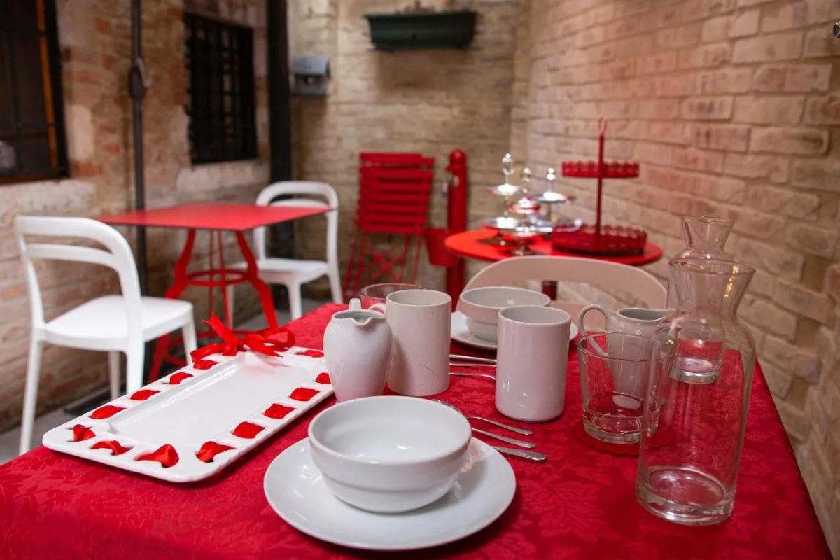 Image 3 of Rosso Charm B&B