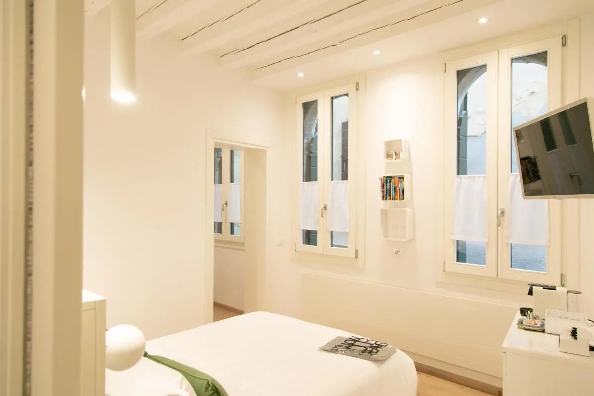 Image 4 of San Marco Design Suites