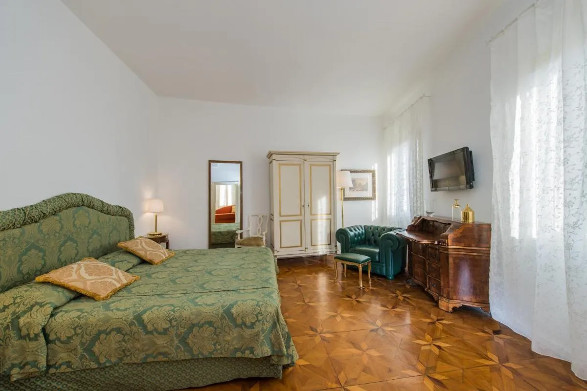 Image 4 of Savoia e jolanda Apartments