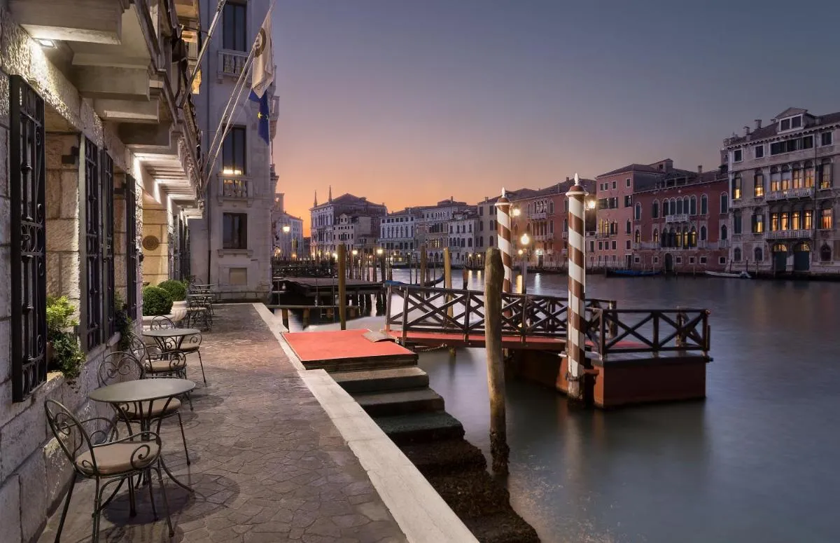 Image 1 of Sina Palazzo Sant’Angelo