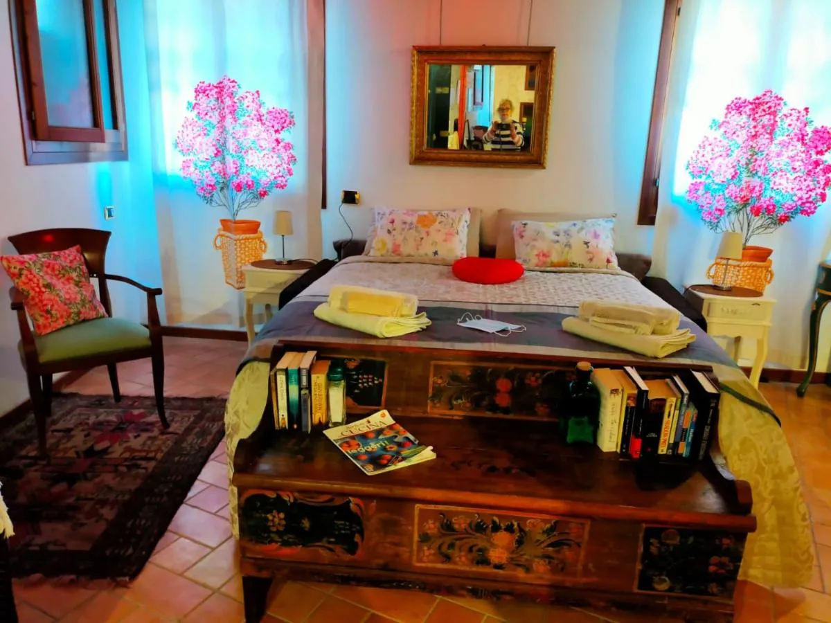 Image 2 of Suite Ai Leoni