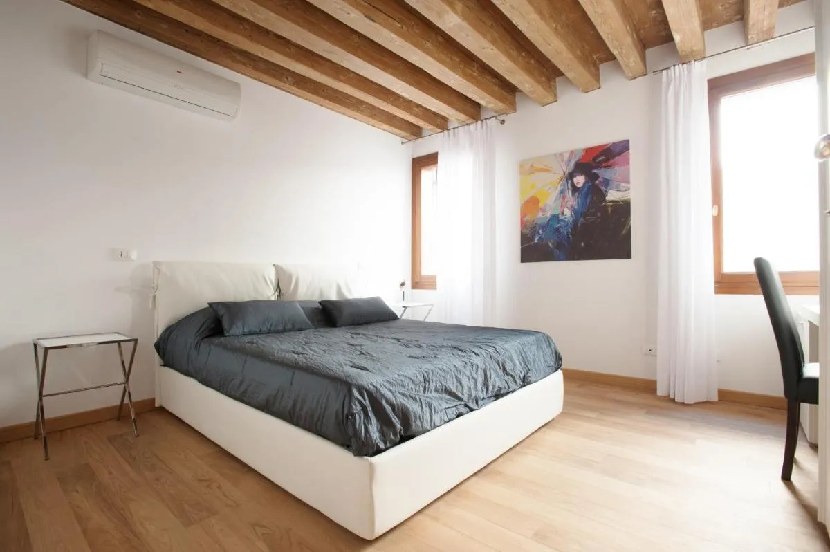 Image 5 of The Lion’s House APT1