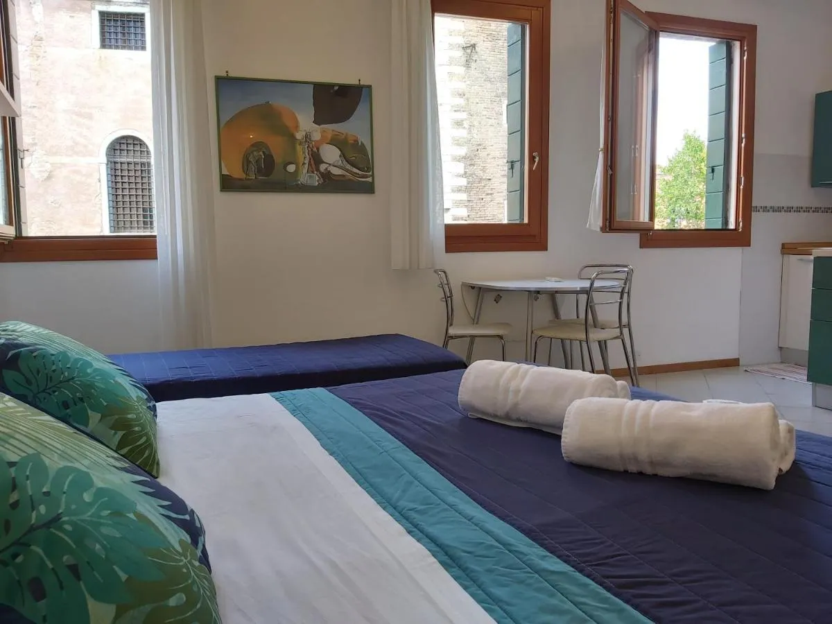 Image 1 of Veneziacentopercento Corderie Apartment