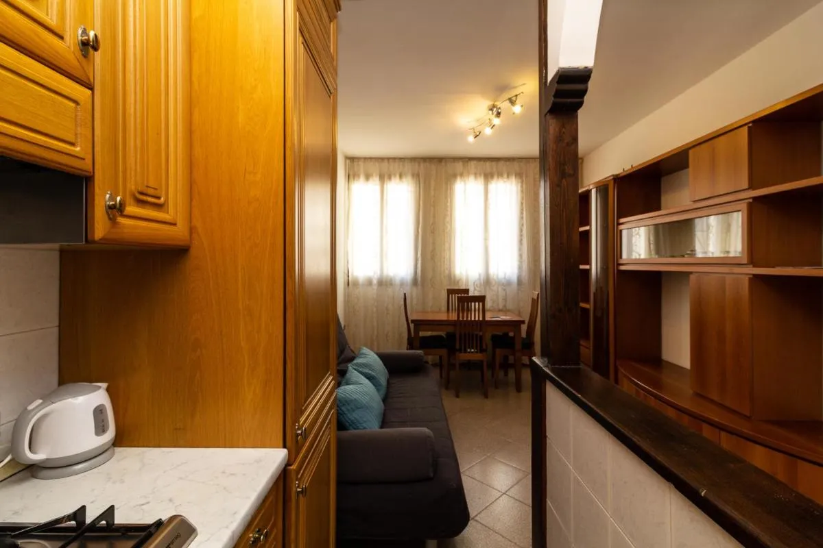 Image 6 of Veneziacentopercento Ruga Apartment