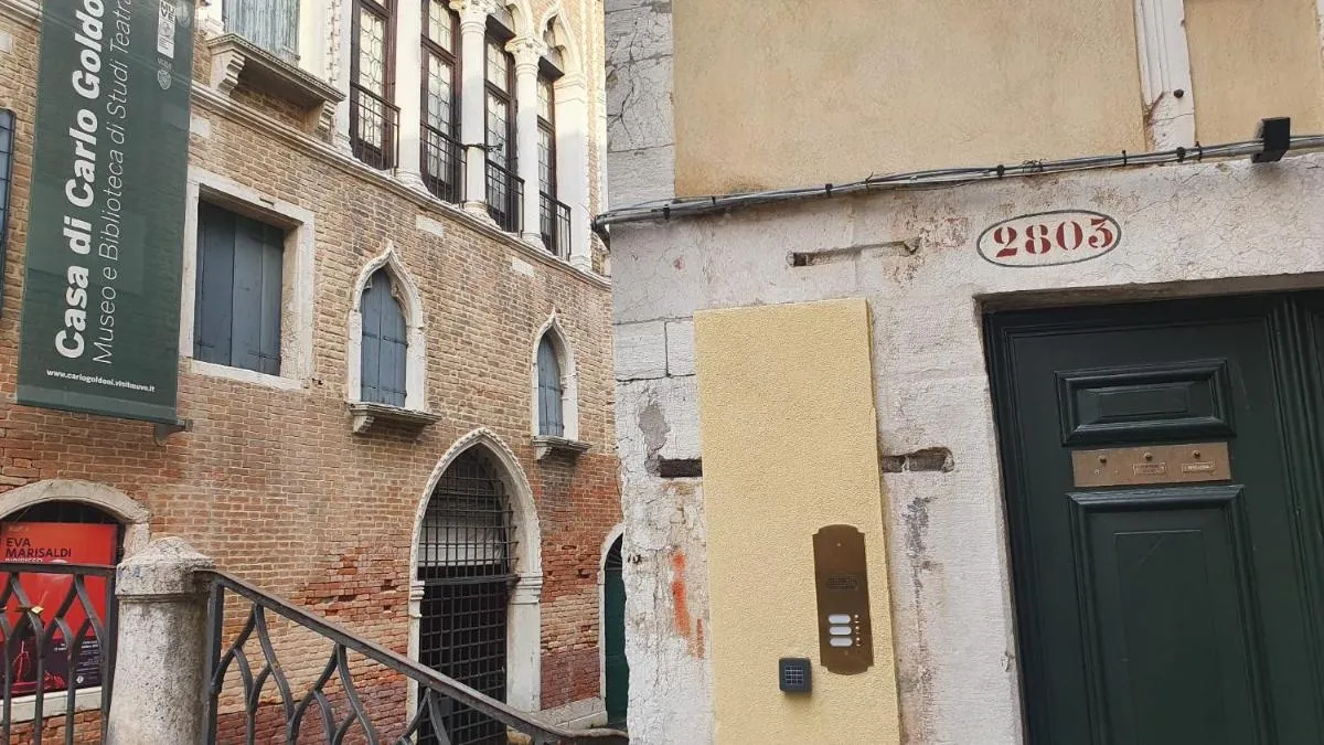 Image 2 of Venezia in Suite – Luxury Accommodation