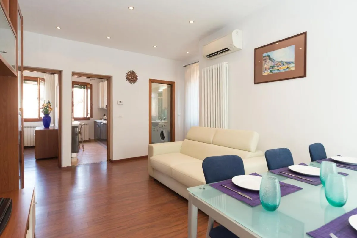Image 3 of Venice Altanina Apartment