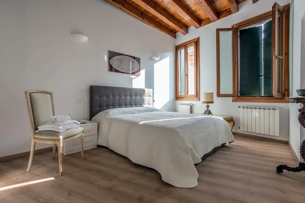 Image of Venice Love Suite