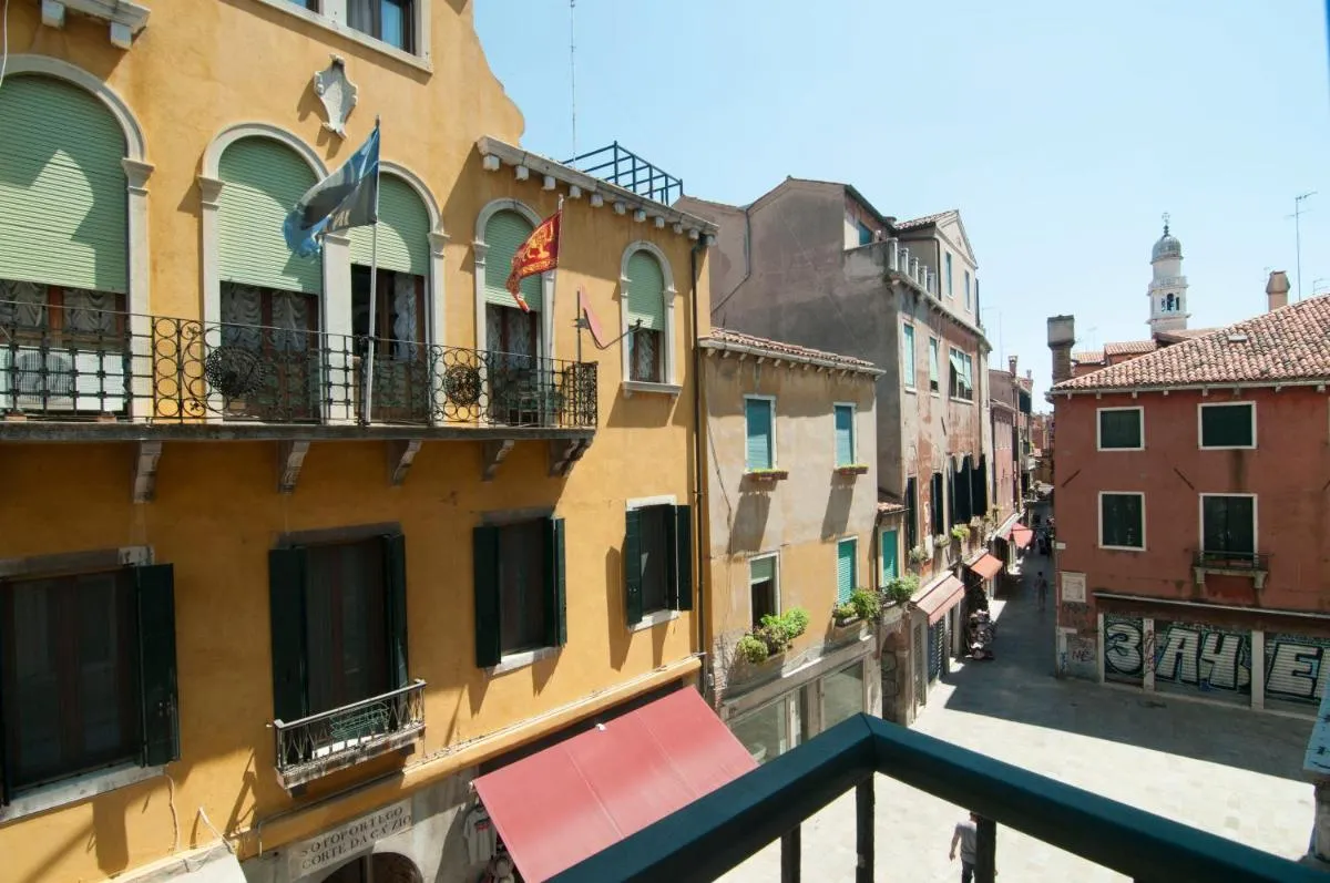 Image 3 of Venice Resorts Guest House
