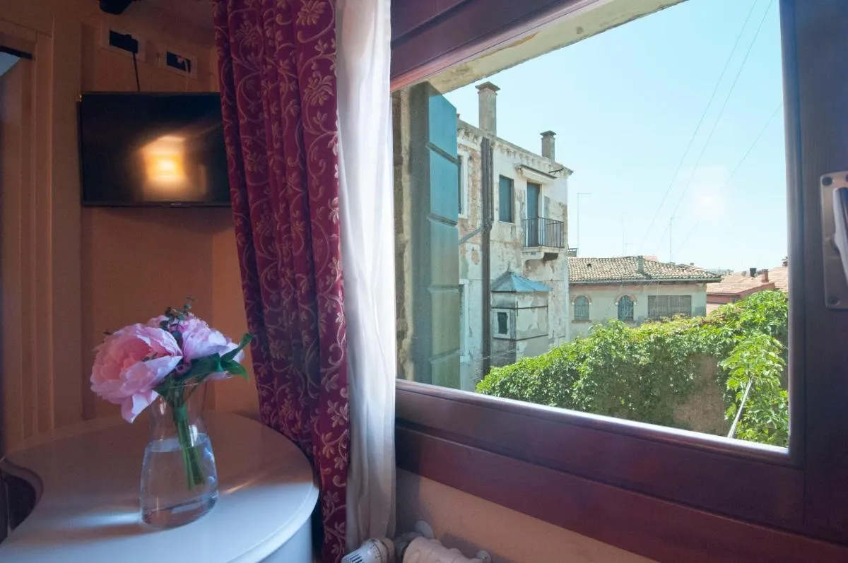 Image 6 of Venice Resorts Guest House