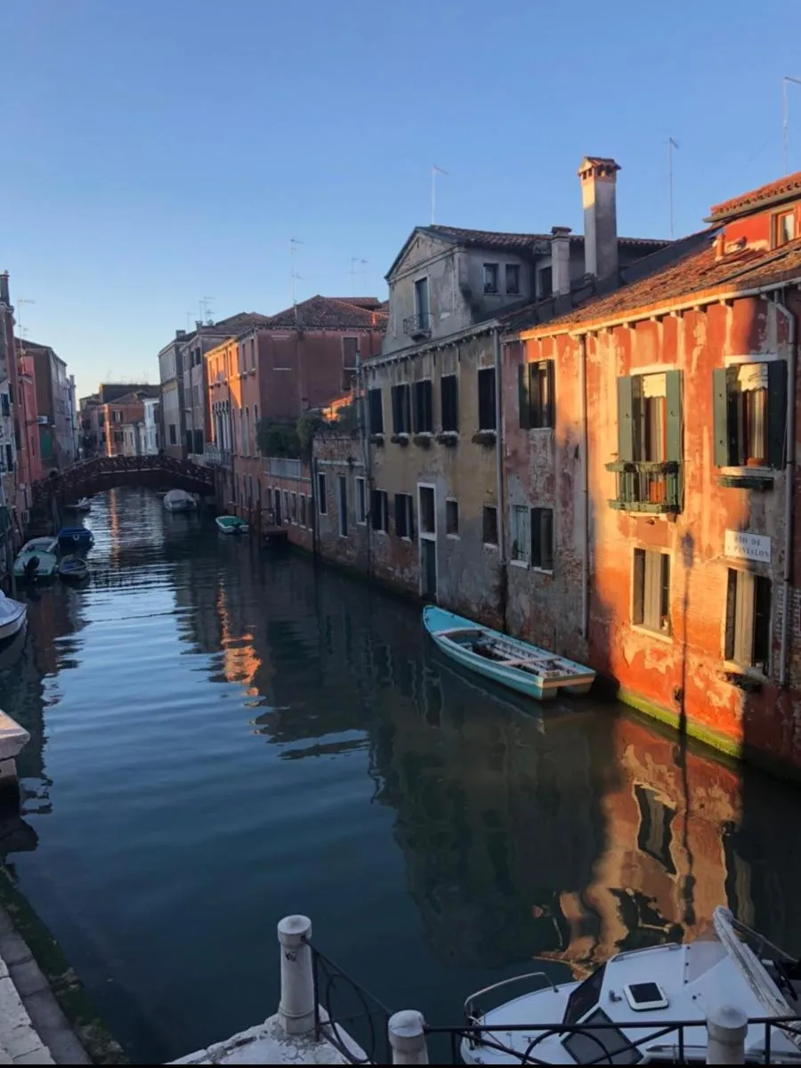 Image 6 of Venice Romantic Home