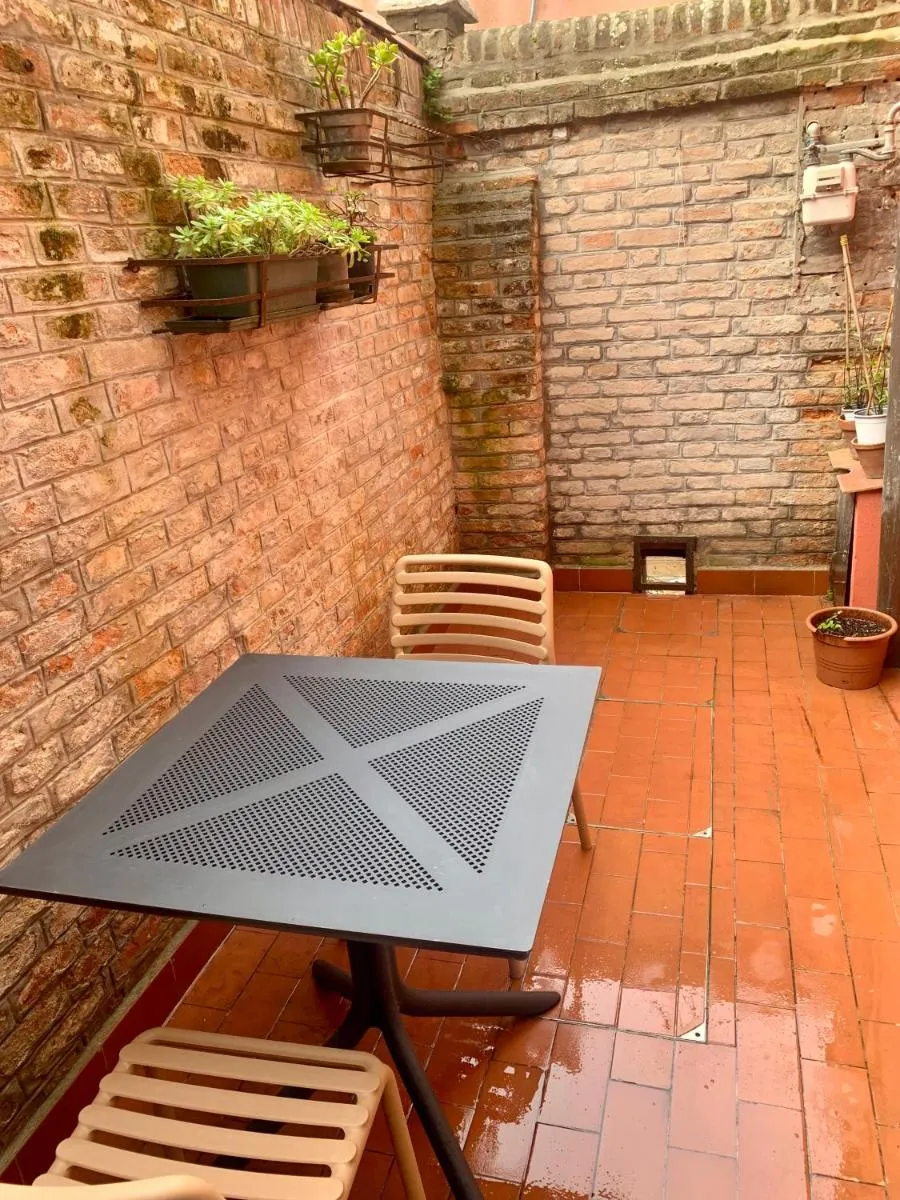 Image 3 of appartamento con cortile