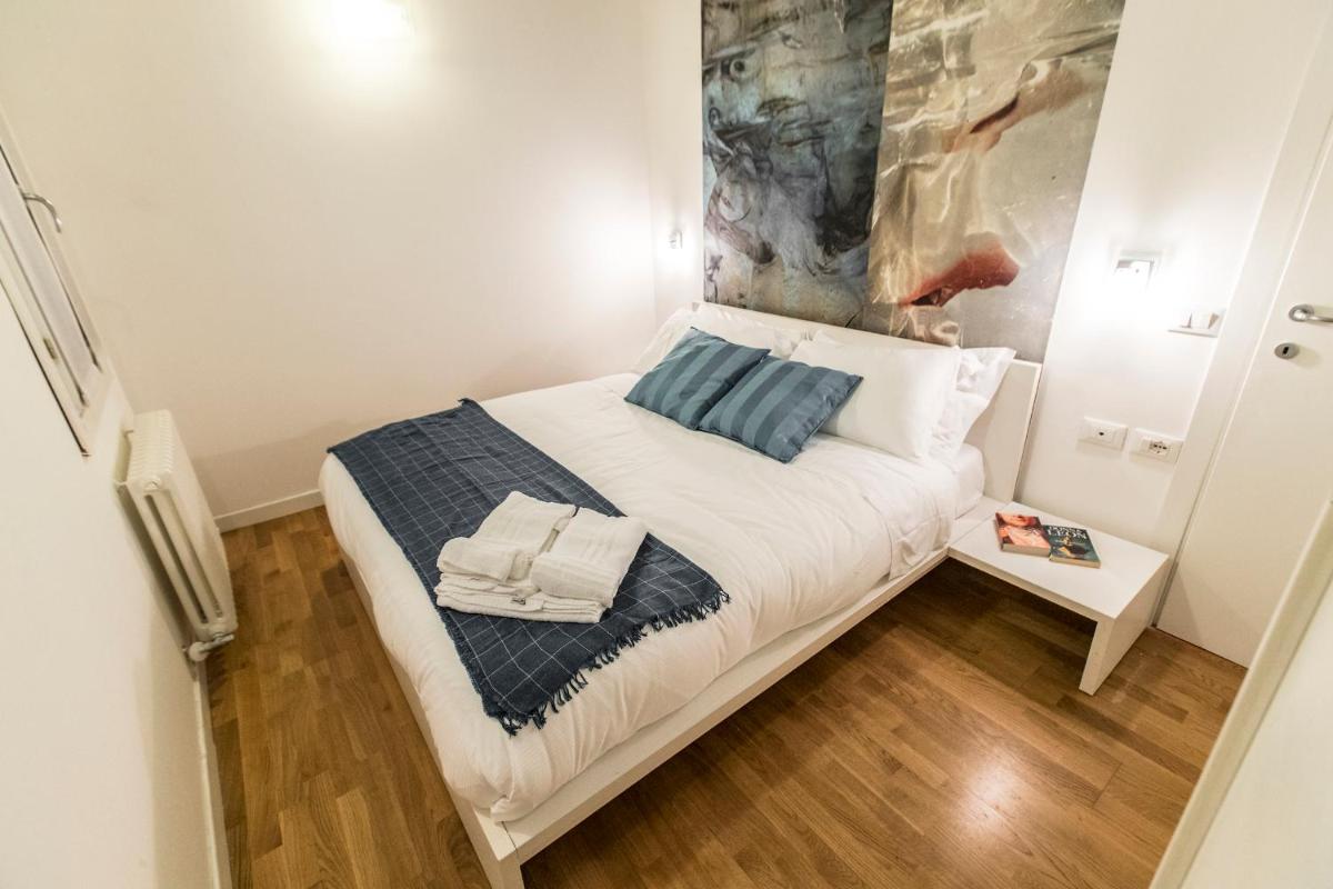 Image 6 of Arsenale Design Apartment R&R
