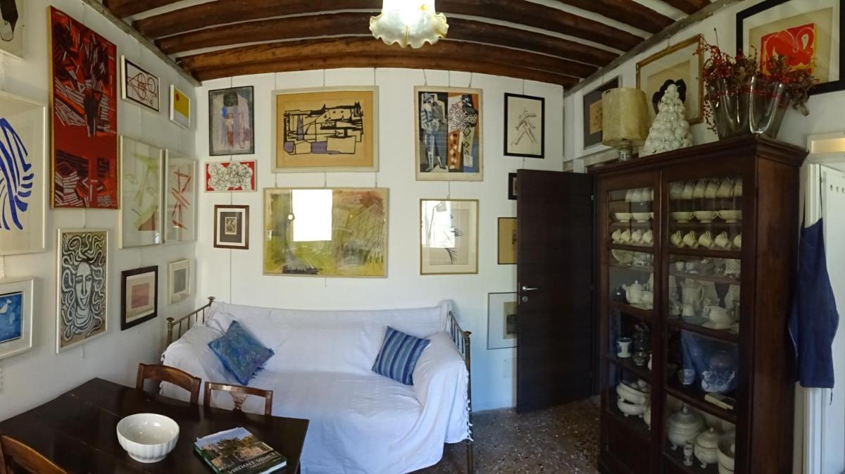 Image 1 of Artist House