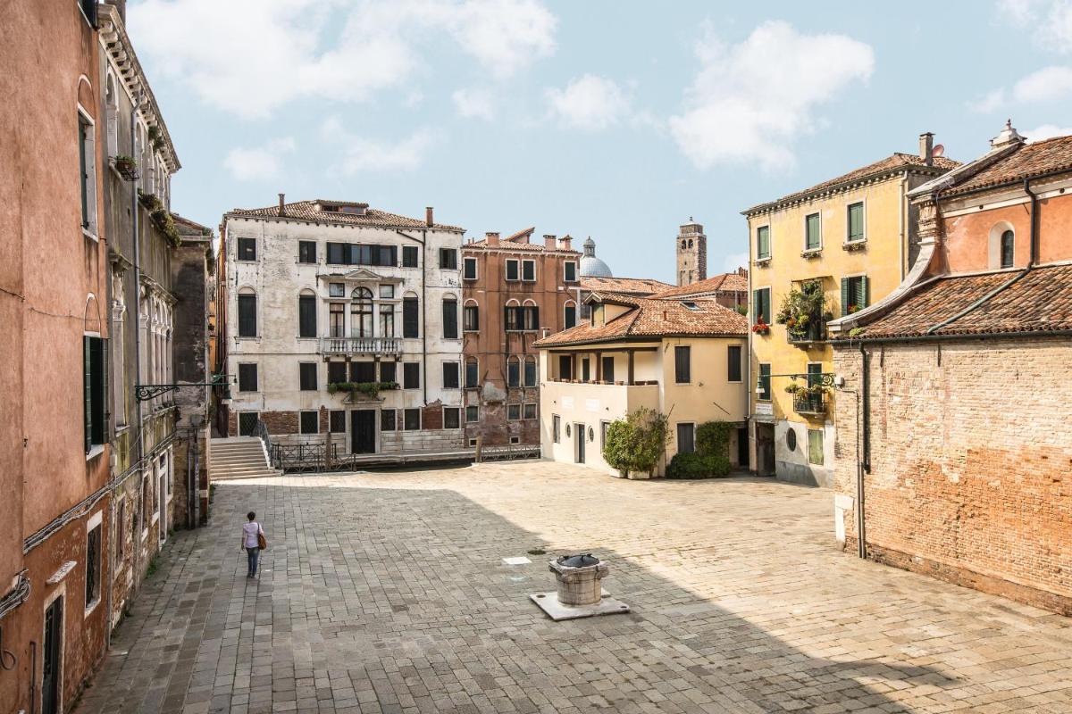 Image 4 of Ca’ Del Monastero 5 Collection Cosy Apartment for 4 Guests