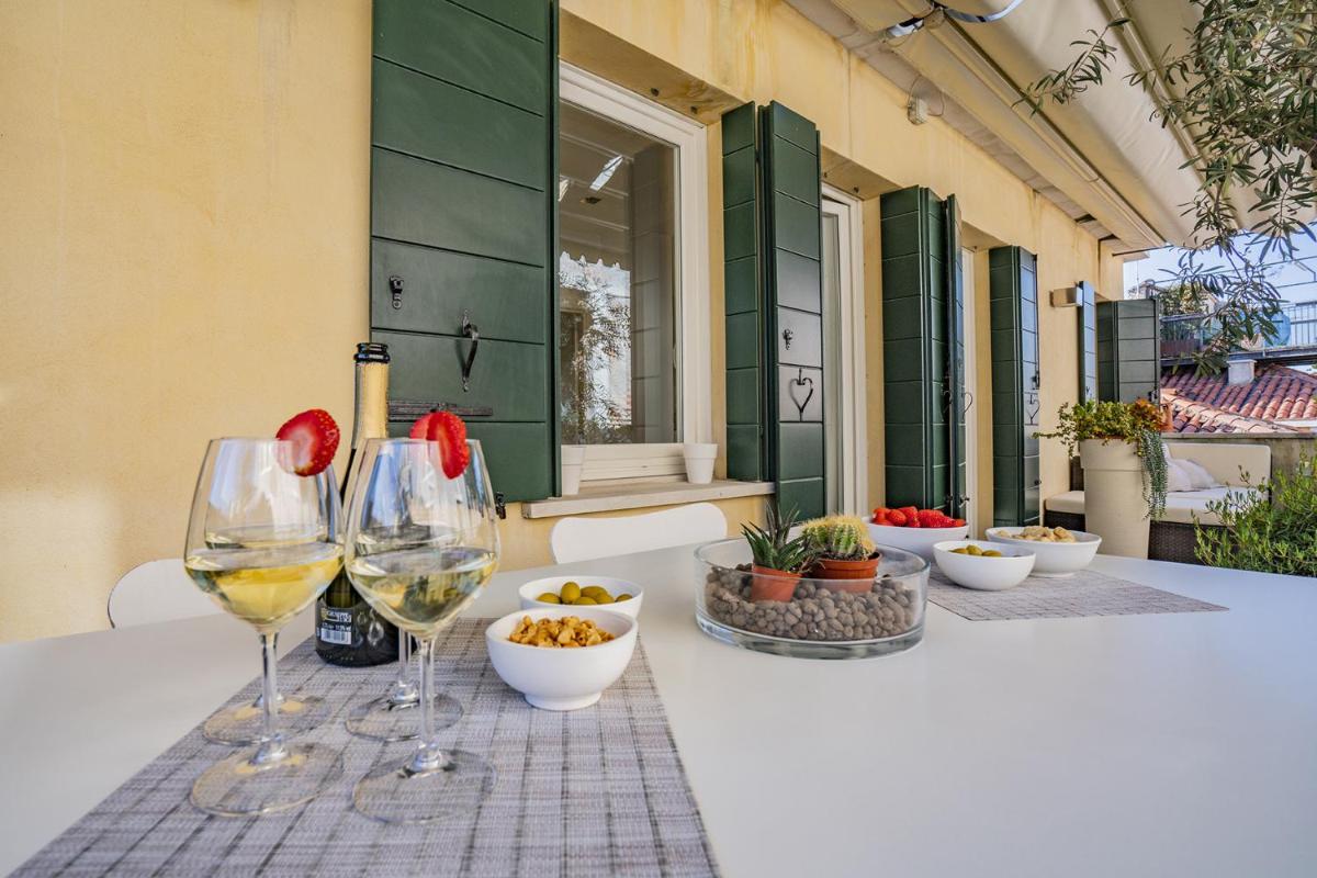 Image 3 of Colleoni Apartment with 2 Superb Terraces