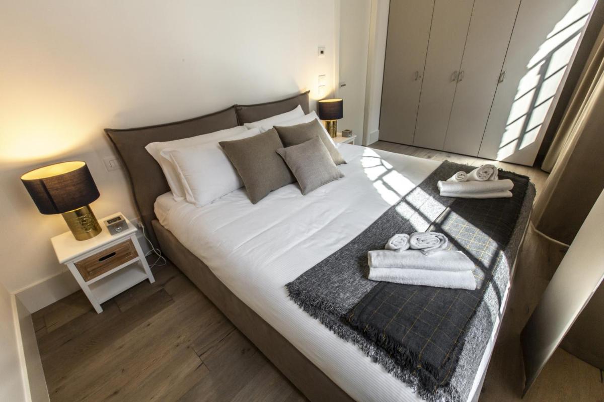 Image 6 of Elegant Fornasa Vecia, canal view with a beautiful garden R&R
