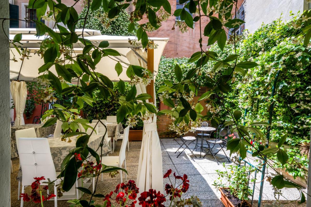 Image 6 of Hotel Apostoli Garden