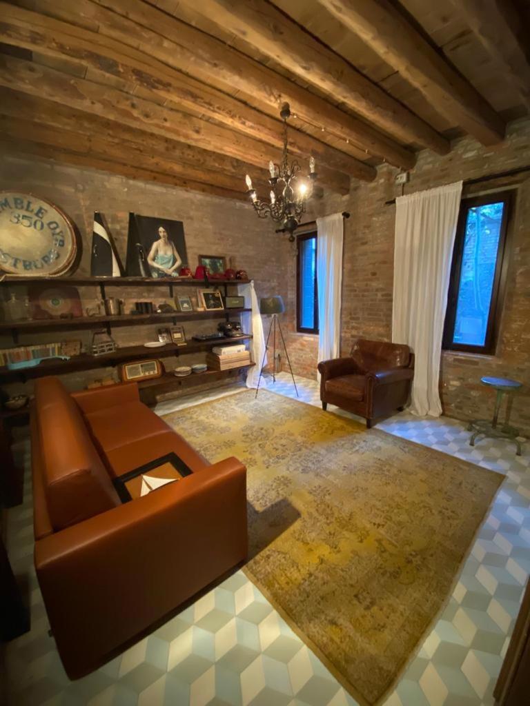 Image 6 of Il buco della suora
